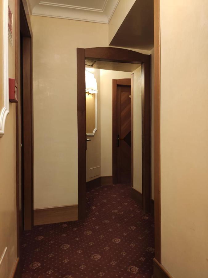 Miami Hotel Rom